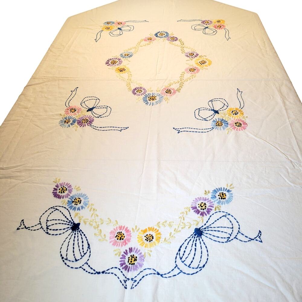 Vintage Handmade Bedspread Embroidered Floral 72x80 Fringe Edges